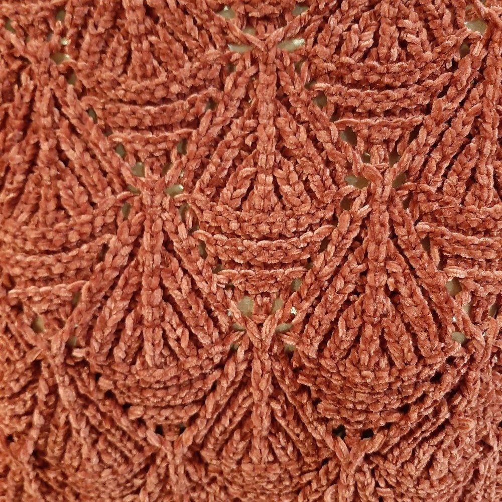 POL Soft Cropped Maroon Turtleneck - Picture 2 of 12